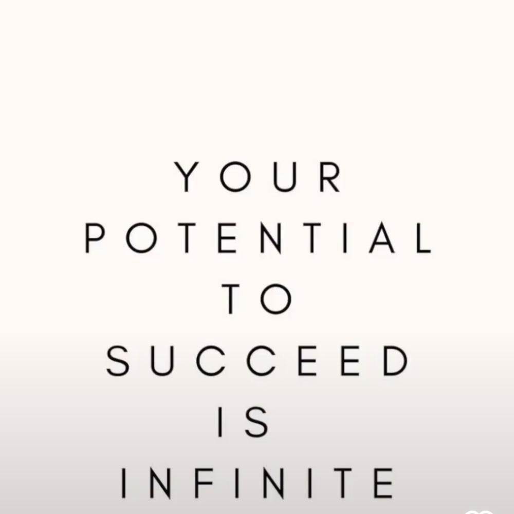 Meet your Posher, Leeana